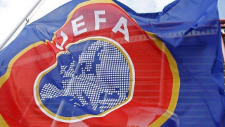 Σκέψεις της UEFA για τρίτη διοργάνωση