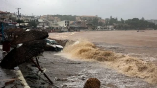 Κακοκαιρία στη Κρήτη: Βρέθηκε τελικά νεκρή η αγνοούμενη συνοδηγός