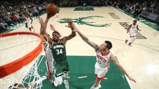 Μπακς - Ρόκετς (125-105): Ο Γιάννης «καθάρισε» για τα ελάφια, με 44 πόντους!