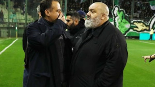 Καραπαπάς: «Πουλημένε, στημένε, εσύ και ο Μπαλτάκος σας μουν...να»