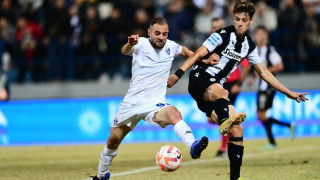 Ο Κωνσταντέλιας φαίνεται να το έχει όλο το... πακέτο και να μην κινδυνεύει από την υπερβολική δημοσιότητα