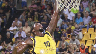Αλμα πρόκρισης θέλει να κάνει ο Αρης απέναντι στην ΑΕΚ