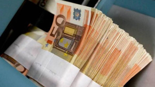 Πρόσληψη 4.000 αναπληρωτών και ωρομίσθιων