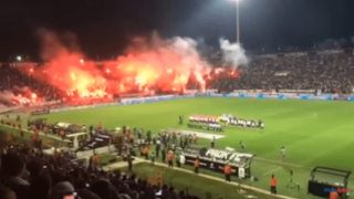 Είσοδος των δύο ομάδων και η Τούμπα στις... φλόγες! (video)