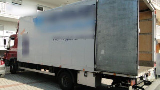 Θεσσαλονίκη: Κατάσχεση μεγάλης ποσότητας λαθραίων τσιγάρων 