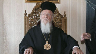Στη Θεσσαλονίκη ο Βαρθολομαίος - Να ξαναλειτουργήσει η Θεολογική Σχολή Χάλκης
