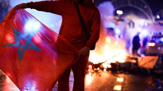 Πεδίο μάχης οι δρόμοι των Βρυξελλών: Συγκρούσεις και φωτιές μετά την ήττα της Εθνικής Βελγίου στο Μουντιάλ