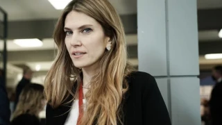 Ο Ανδρουλάκης διέγραψε την Εύα Καϊλή από το ΠΑΣΟΚ -Έρευνα βελγικών Αρχών για διαφθορά