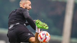 Σχεδόν... πάνοπλος στο Αγρίνιο