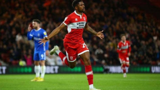 Τσούμπα Άκπομ ο… ιδανικός, εάν πάρει καθαρόαιμο επιθετικό