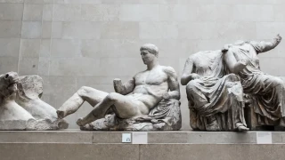 Και η Guardian στο «παιχνίδι» της επιστροφής των Γλυπτών του Παρθενώνα
