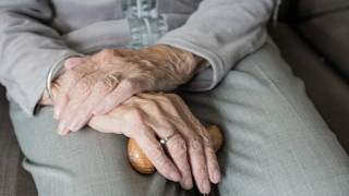 Τι συμβαίνει όταν πεθαίνουμε: Η συγκλονιστική εξομολόγηση γιατρού που «λύνει» τον μεγαλύτερο φόβο