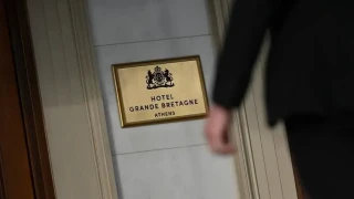 Η βασιλική αποστολή του Λουξεμβούργου βρήκε... ακριβή τη διαμονή της