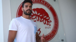 Ανακοίνωσε Μποτία ο Ολυμπιακός