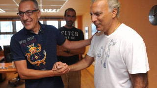 Ο Γκάλης ζήτησε να δει τον Βεζένκοφ