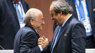 Στήριξη αλλά... και «άδειασμα» Μπλάτερ σε Πλατινί
