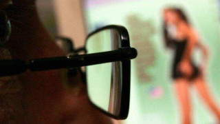 Iταλία: Νόμιμο το να βλέπεις πορνό... στη δουλειά!