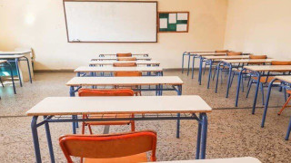 Καταγγελίες-ΣΟΚ για διευθυντή Γυμνασίου: «Είσαι τεμπέλα»- «Δεν πας να πλύνεις κανένα πιάτο»!