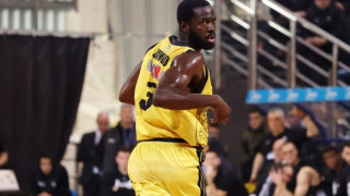 Καταλήγει στον αντικαταστάτη του Σανόγκο