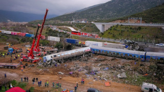 Ξεσπά η Άλμα Λάτα: «Είναι άνθρωποι αυτοί; Χειροκροτούσαν τον Καραμανλή και γελούσαν, είναι συνένοχοι»