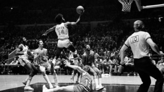 ΘΕΜΑ: Η απίθανη ιστορία του Λούθερ Μπάρντεν (pics)