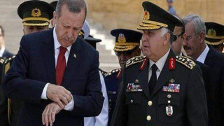 Δεν άλλαξε η ώρα στην Τουρκία!