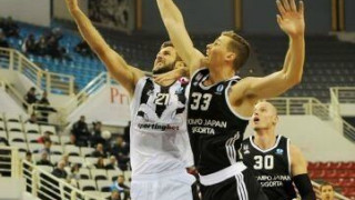 Φωνάζει για... ενίσχυση ο Δικέφαλος!