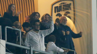 «Στα χέρια μας το σεντόνι»