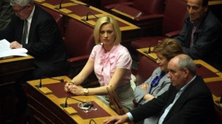 ΣΟΚ: Επίθεση Ραχήλ Μακρή σε Τέρενς Κουίκ!