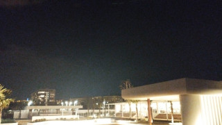 Εντυπωσιάζει στον εξωτερικό του χώρο το παλιό Ιντέρνι, της οικογένειας Σαββίδη