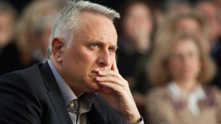 Απάντηση Ραγκούση σε Μητσοτάκη: Τον προκαλεί να δείξει και ο ίδιος την εξέλιξη της περιουσίας του