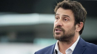 Υπόθεση Γεωργούλη: «Πέντε έως 10 χρόνια η ποινή για βιασμό στις Βρυξέλλες», λέει δικηγόρος (vid)