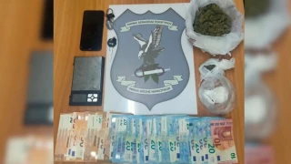 Χαλκιδική: Στα δίχτυα της αστυνομίας ανήλικοι έμποροι ναρκωτικών- Διακινούσαν κοκαΐνη και κάνναβη