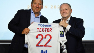 «Λίρα 100»: Το χρήμα φέρνει την… ευτυχία στην Μόλενμπεκ