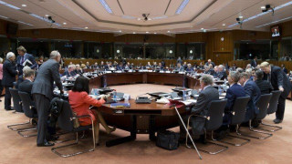 Έγγραφο-φωτιά για την Ελλάδα στο τραπέζι της Συνόδου για το προσφυγικό 