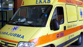 ΣΟΚ στον Πύργο:  Γυναίκα έπεσε από το μπαλκόνι και προσγειώθηκε στη μητέρα της!