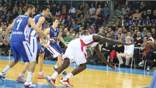 Χάνει την σεζόν ο Γιανγκ!