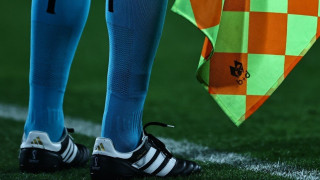 Ήττα του ελληνικού ποδοσφαίρου η «βίαιη» επιστροφή των Ελλήνων διαιτητών στα ντέρμπι