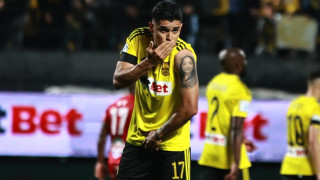 Πάλμα για φίλημα, οδηγεί τον Άρη