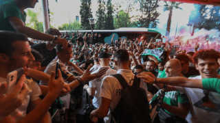 Κάλεσμα της Θύρας 13: «Πάθος και τρέλα για το πιο α@@@@το πρωτάθλημα εναντίον όλων»