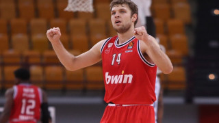 Euroleague: Στην κορυφαία πεντάδα της σεζόν ο Σάσα Βεζένκοφ