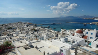 Μύκονος: Πήγε σε ταβέρνα και κλήθηκε να πληρώσει τα χρέη του ιδιοκτήτη