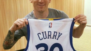 «Χριστουγεννιάτικο» δώρο για τον Μέσι από το NBA!(PIC)