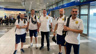 «Πετάει» για Ισραήλ ο Άρης - Η αναχώρηση και η συνάντηση-έκπληξη