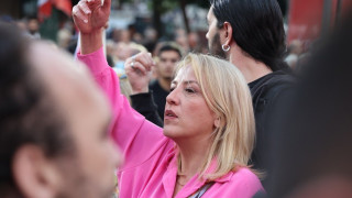 Δίκη για το Μάτι: «Πυρά» από τη Ρένα Δούρου κατά της Πυροσβεστικής