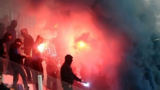 Απίστευτο: Άναψαν καπνογόνα σε αυτογκόλ της ομάδας τους!
