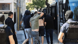 «Δεν ήρθαμε να κάνουμε επεισόδια» λένε οι Κροάτες- Ψάχνουν ακόμη 50 σε όλη την Ελλάδα