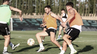 ΠΑΟΚ: Mπήκε ο Οζντόεφ, αλλά πονάει ο Σβαμπ!