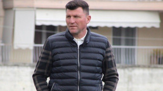 Συζήτηση Καστοριάς με Μπούρκα