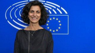 Qatargate: Πάνω από 280.000 ευρώ βρέθηκαν στο σπίτι του γιου της ευρωβουλευτή Μαρί Αρενά